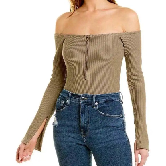 Good American Tops - NWT Good American Half-Zip Bodysuit, Size 2